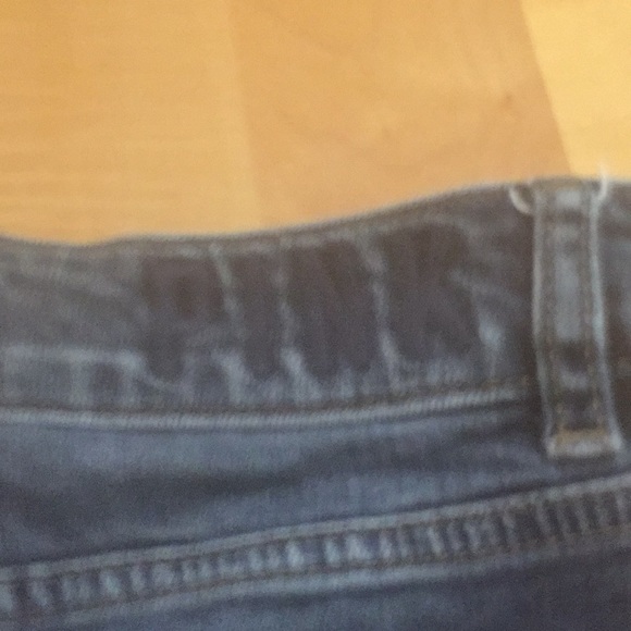 PINK cut off jean shorts - Picture 5 of 6